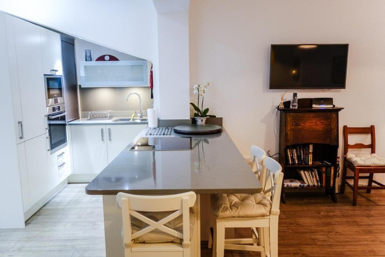 Quiet Ground Floor Mews Flat And Parking Διαμέρισμα Εδιμβούργο Εξωτερικό φωτογραφία