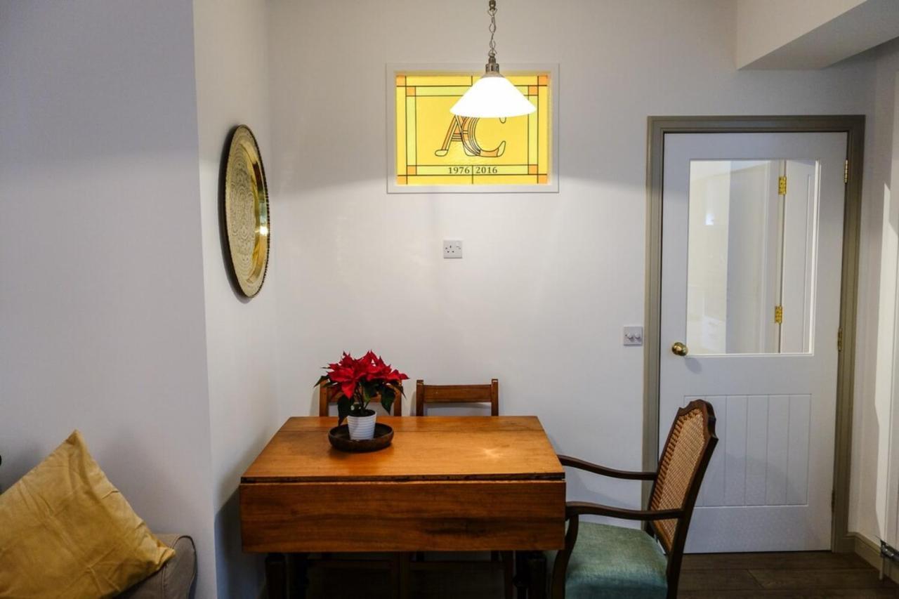 Quiet Ground Floor Mews Flat And Parking Διαμέρισμα Εδιμβούργο Εξωτερικό φωτογραφία